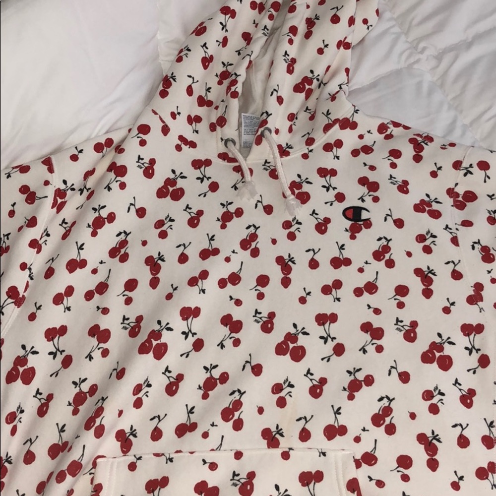 CHAMPION CHERRY HOODIE